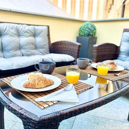 La Terrazza - By Happyhostorino Apartment Exterior photo